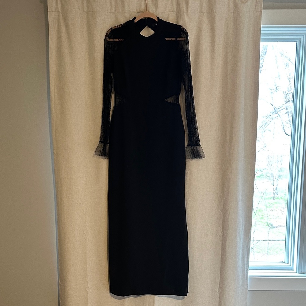 Lulu’s Elegant Black Lace Long Sleeve Dress